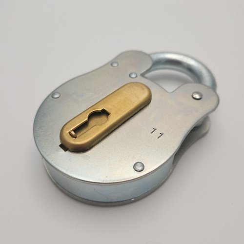 TSS Fire Brigade FB11 Open Shackle Galvanised Padlock - Image 3